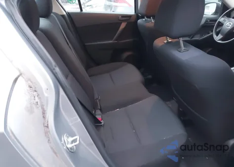 2011 Mazda Mazda3 I Sport из США, поврежденный, VIN JM1BL1UGXB1441970